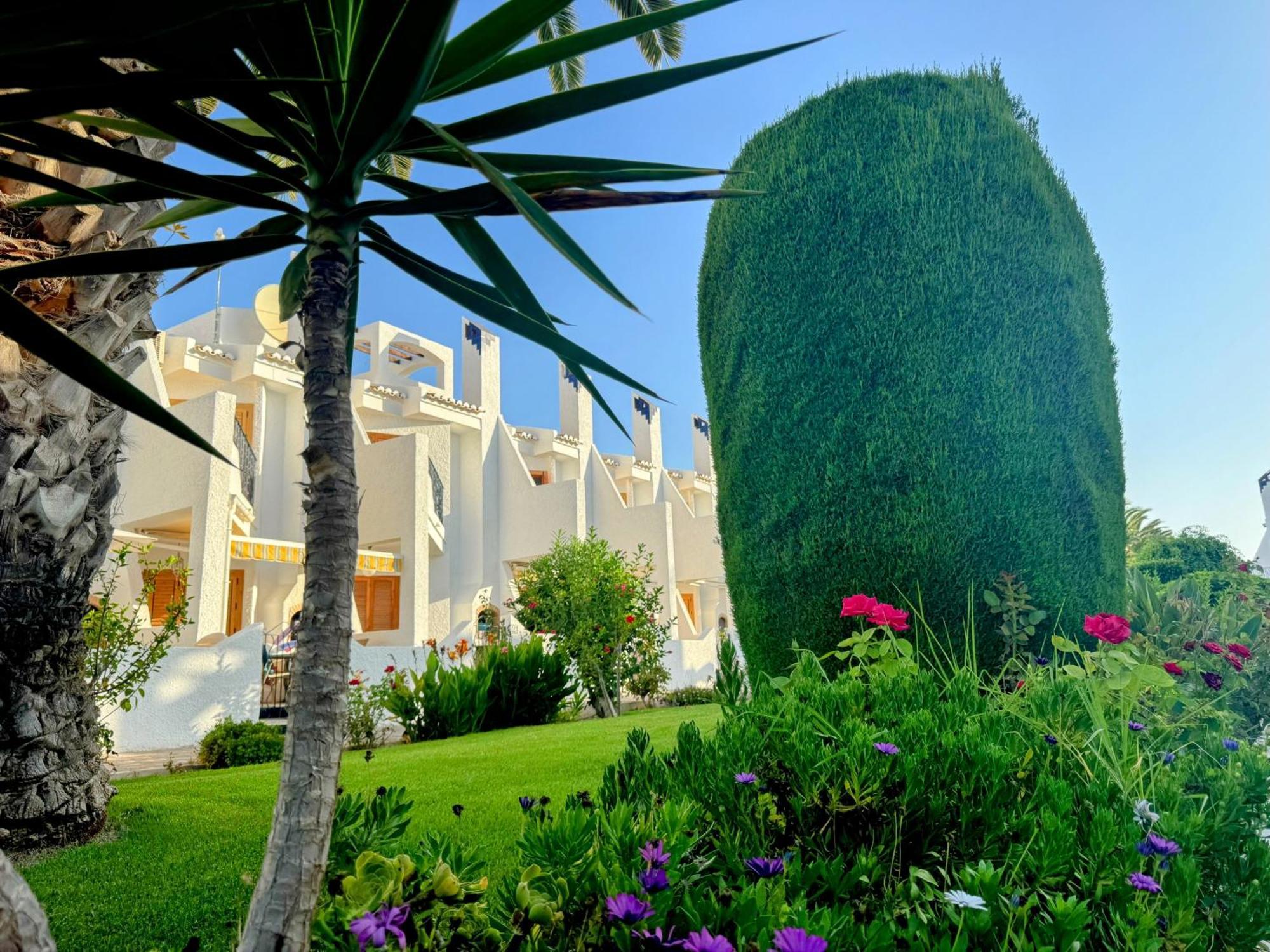Contemporary House In Cabo Roig Villa Orihuela Buitenkant foto